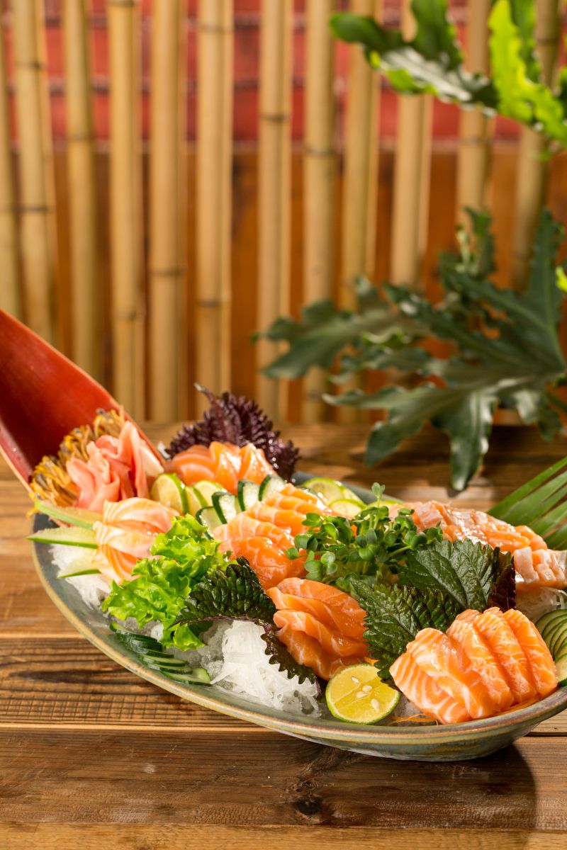 Sashimi tổng hợp